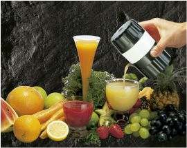 Exprimidor de jugos de frutas Börner - Prepare rápidamente jugos o cócteles de naranja, melón, limón, fresa, pera, piña, tomate, pepino, sandía incluso de uvas y muchos más.